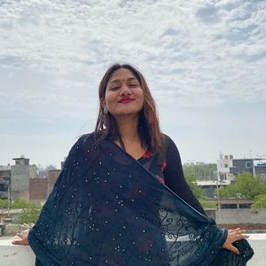 Meet your Posher, Saloni